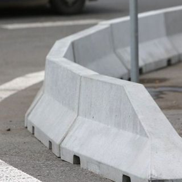 Road Barrier Precast - Image 3