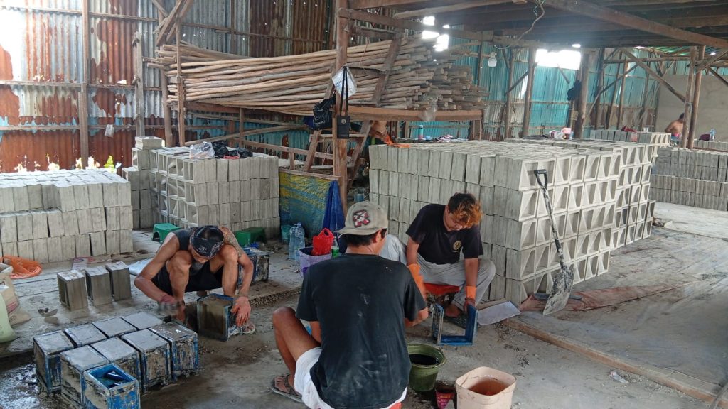 Supply Roster proyek Sekolah Rakyat Kalimatan Barat